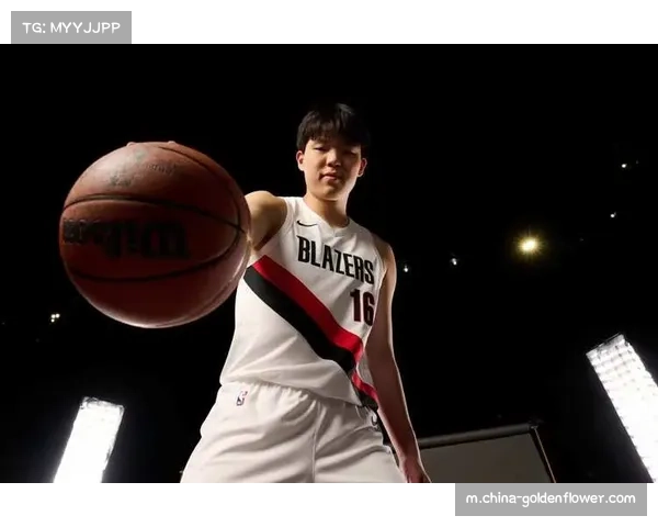 青岛队进攻节奏控制：杨瀚森高位策应与外线射手群的配合